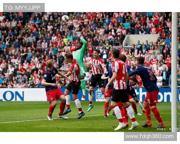 曼联与曼城激战联赛杯决战老特拉福德谁能笑到最后